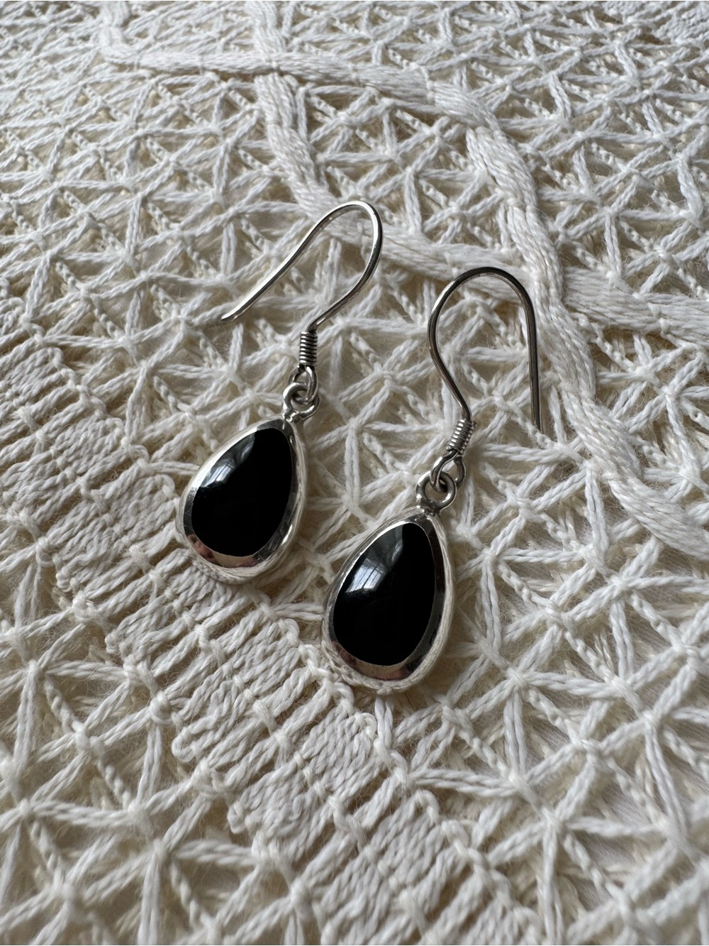 Vintage Black Onyx Sterling Silver Teardrop Dangle Earrings
